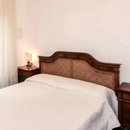 Locazione Turistica Alexandra - Aao205 Ferienhaus Laigueglia